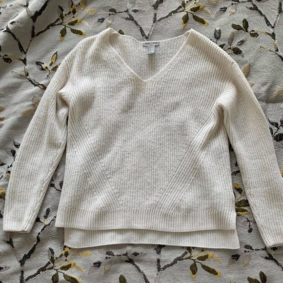 White Comfy Sweater - Picture 1 of 6